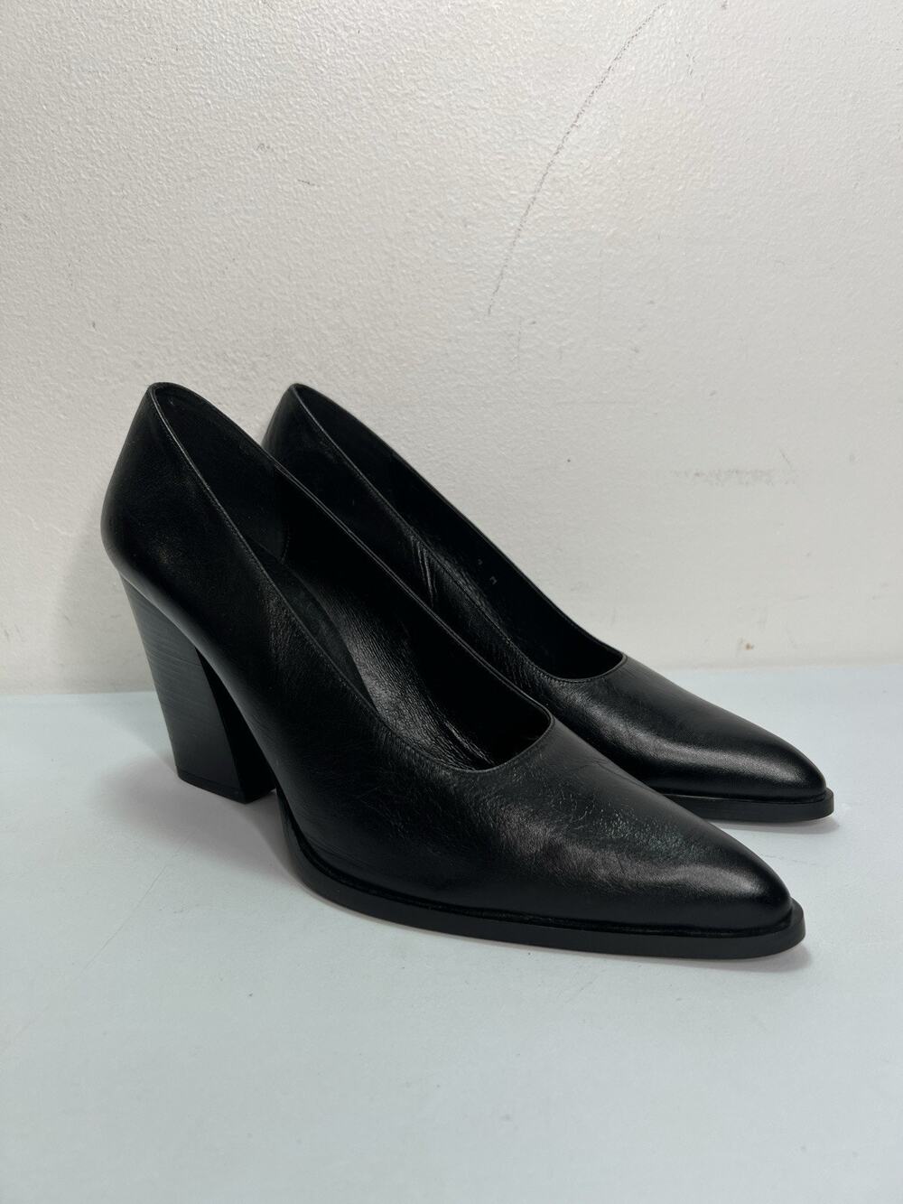 David Aaron Black Leather Block Heel Pumps Avant Garde Woman’s Size 9